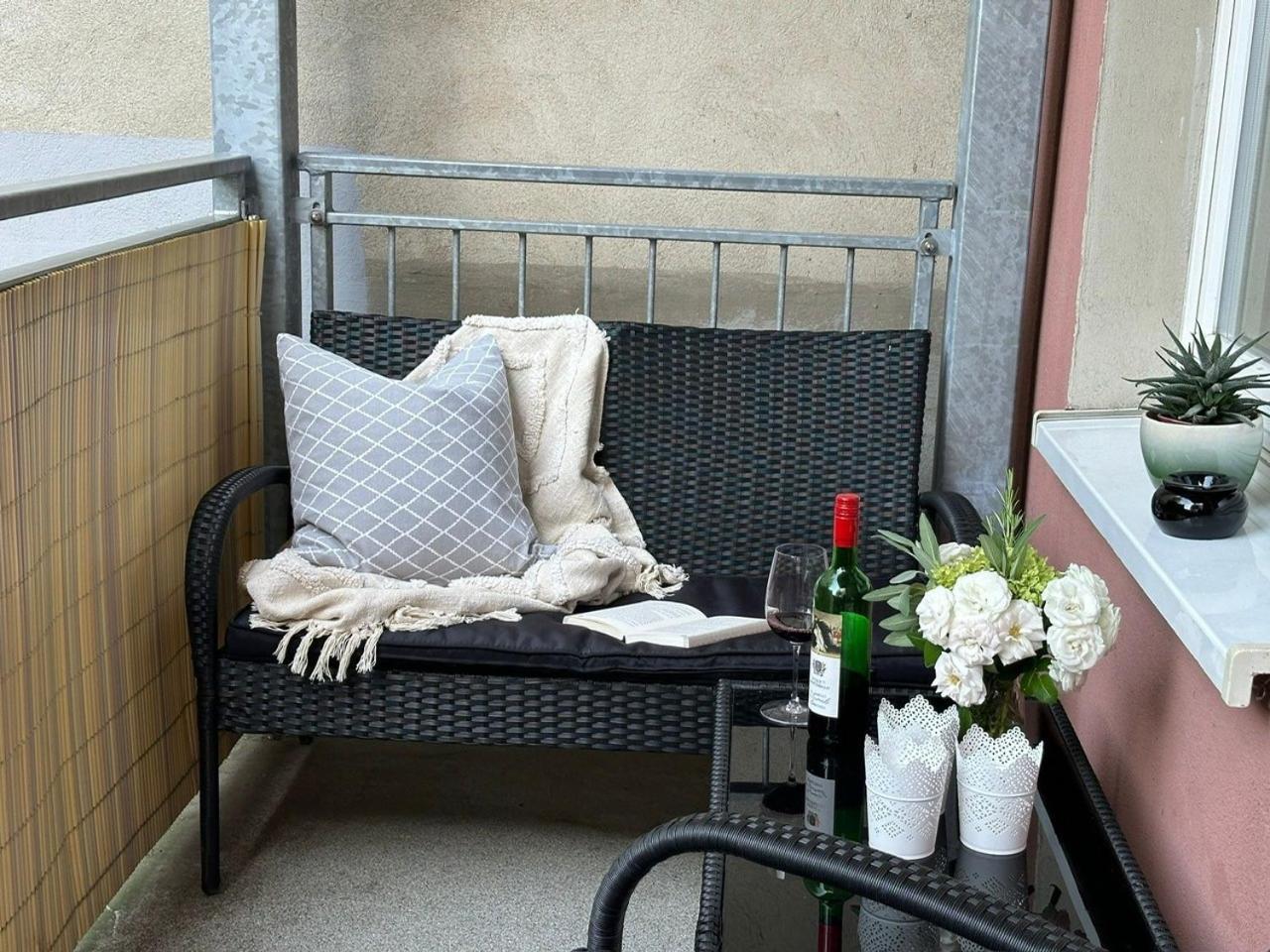Appartement "Stadtgefluester" Im Zentrum, Inkl Stellplatz, 2 Betten, Babybett, Balkon, Gratis Kaffee Und Tee, Wlan Bautzen Esterno foto