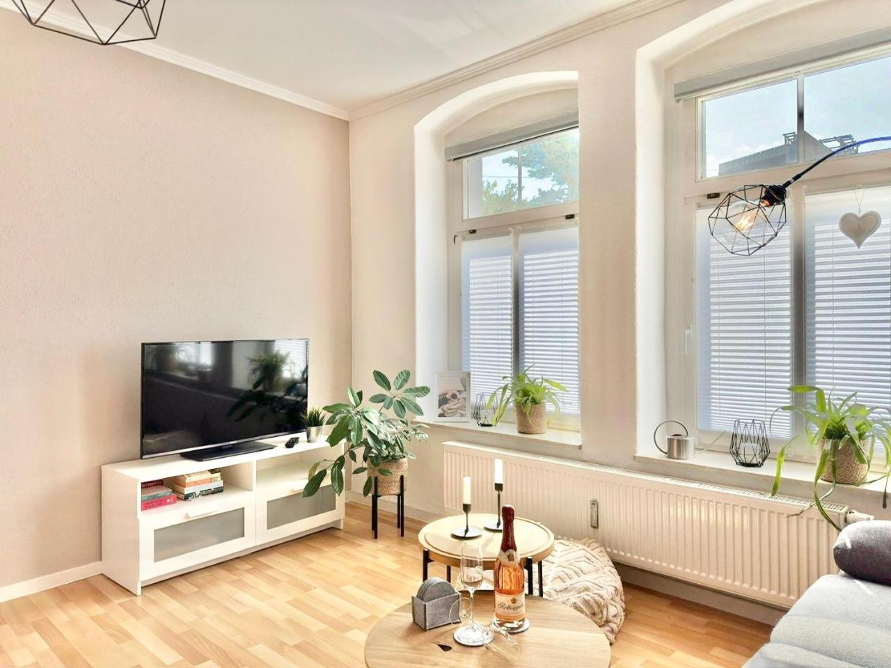 Appartement "Stadtgefluester" Im Zentrum, Inkl Stellplatz, 2 Betten, Babybett, Balkon, Gratis Kaffee Und Tee, Wlan Bautzen Esterno foto